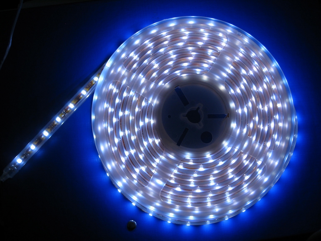 LED Commercial (LED商业市场)	