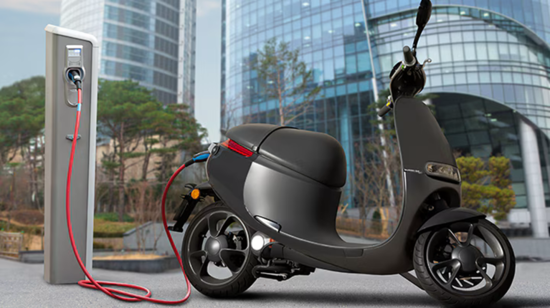 當電動兩輪車“聯(lián)網(wǎng)”后，誰來守護騎行安全？