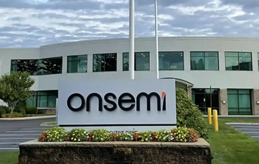 应对汽车电气化挑战 安森美与佛瑞亚海拉共建高可靠性电源解决方案