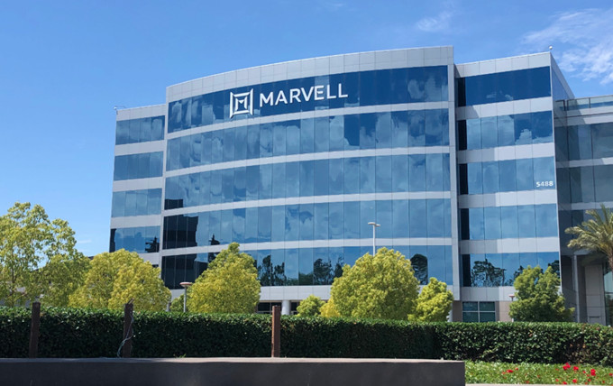 Marvell發布第三財季財報：營收同比增長27%，創新高！