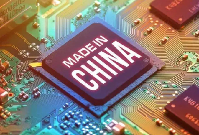 前兩月中國芯片產量下降17%，芯片企業該如何應對？