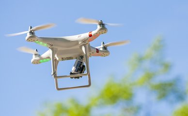2018是无人机“改头换面”的一年？发展空间广阔将成新蓝海
