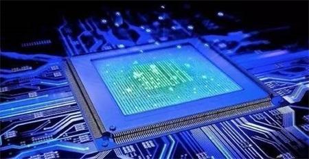 高端光电芯片进口依赖严重，中国光通信如何既大又强？