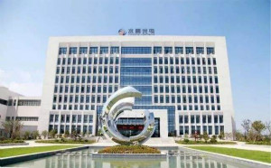 精密光学薄膜元器件销量上涨 水晶光电2018年净利增长31%