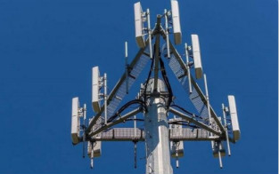 瞄准5G关键基础元件，鸿海在昆山打造5G毫米波连接器生产线