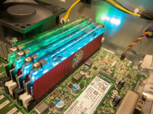 记忆体全面复苏 DRAM、Flash供给吃紧至下半年