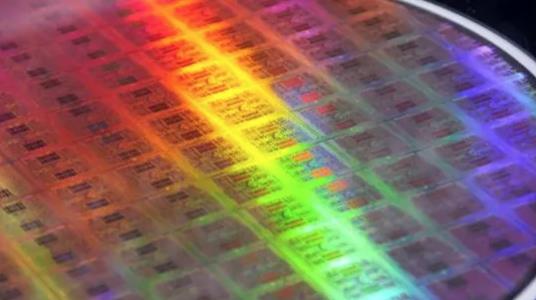 AMD CEO苏姿丰：芯片短缺今年不太可能结束