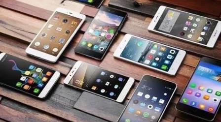 受芯片持续紧缺影响 AMOLED面板价格将继续维持高位