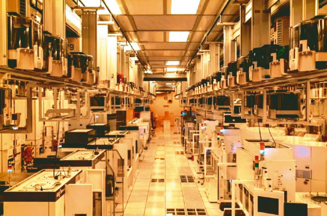 華邦電業(yè)績(jī)亮眼：10月營(yíng)收82億新臺(tái)幣，同比大幅增長(zhǎng)35%