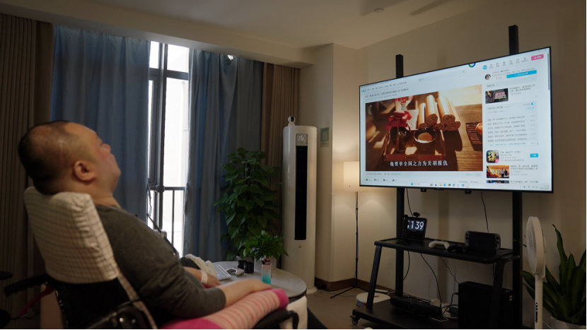 當 AI “借鑒” 人腦：“瞬悉 1.0” 與 “三全” 腦機接口