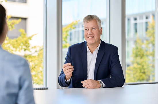 ABB集團(tuán) 2025年業(yè)績報(bào)告：核心指標(biāo)攀升