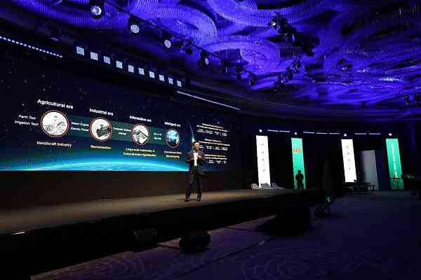 亮相GSMA M360 ASEAN 2026 华为以AI与智能连接赋能东盟数字经济升级