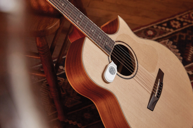 Nordic低功耗蓝牙传感器持续监测吉他温湿度，提供高效保护