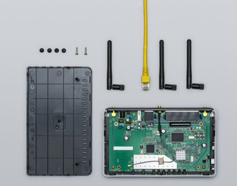 e络盟供应Multicomp Pro全新系列经济型定制机箱