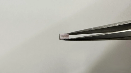 芝麻粒大小的高精度毫米波雷达，解决功耗和噪声问题